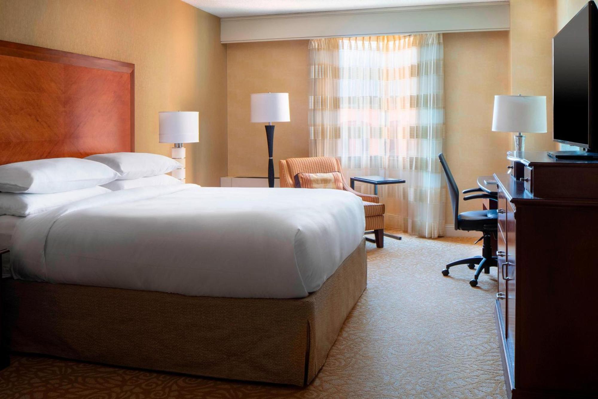 The Lincoln Marriott Cornhusker Hotel Exterior photo